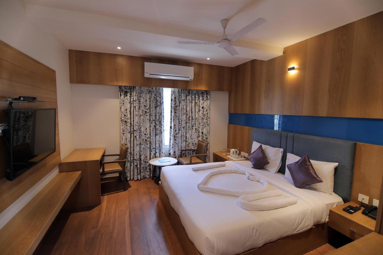 Hotel Mumbai House Express 烏代浦 外观 照片