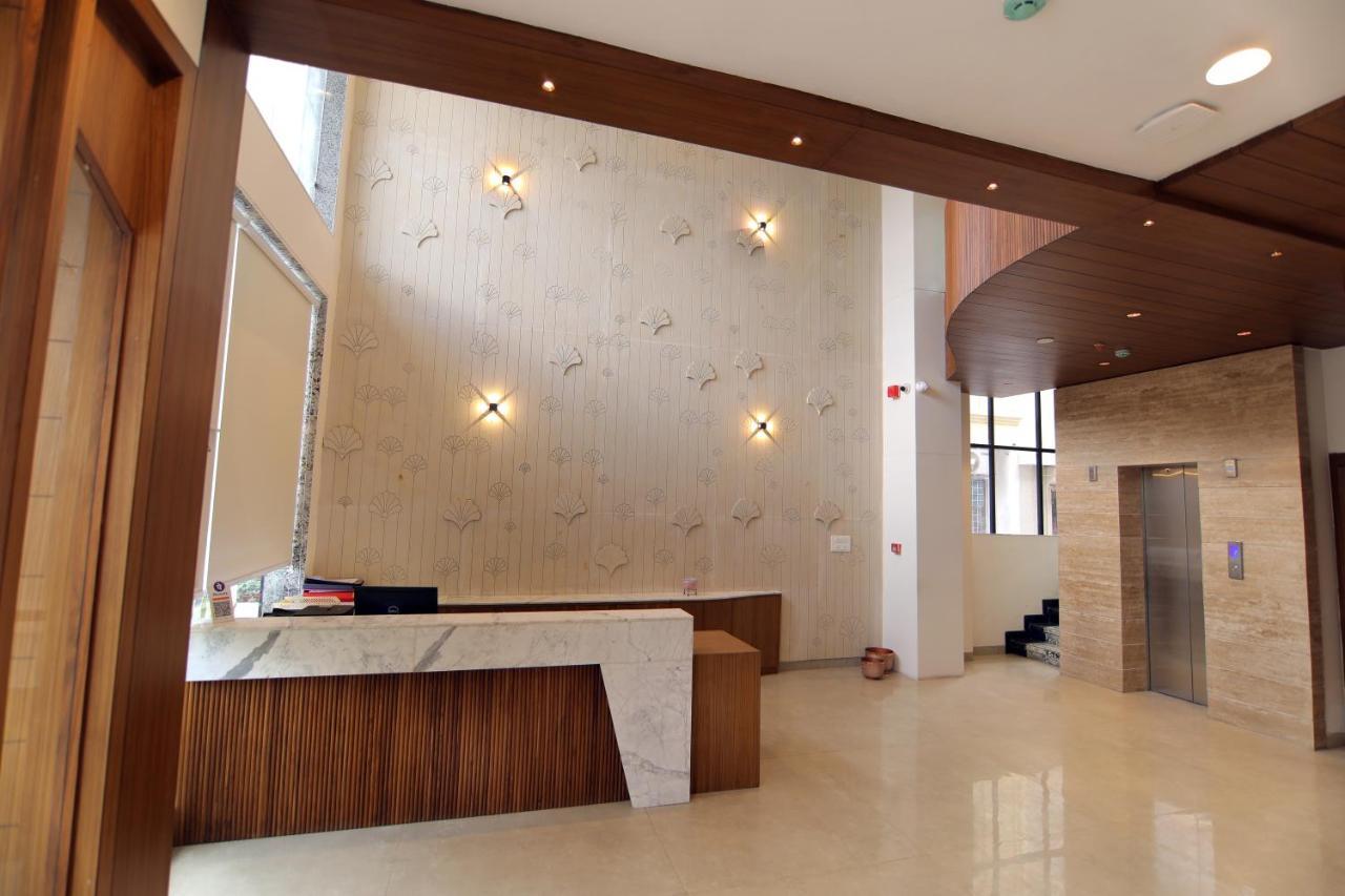 Hotel Mumbai House Express 烏代浦 外观 照片