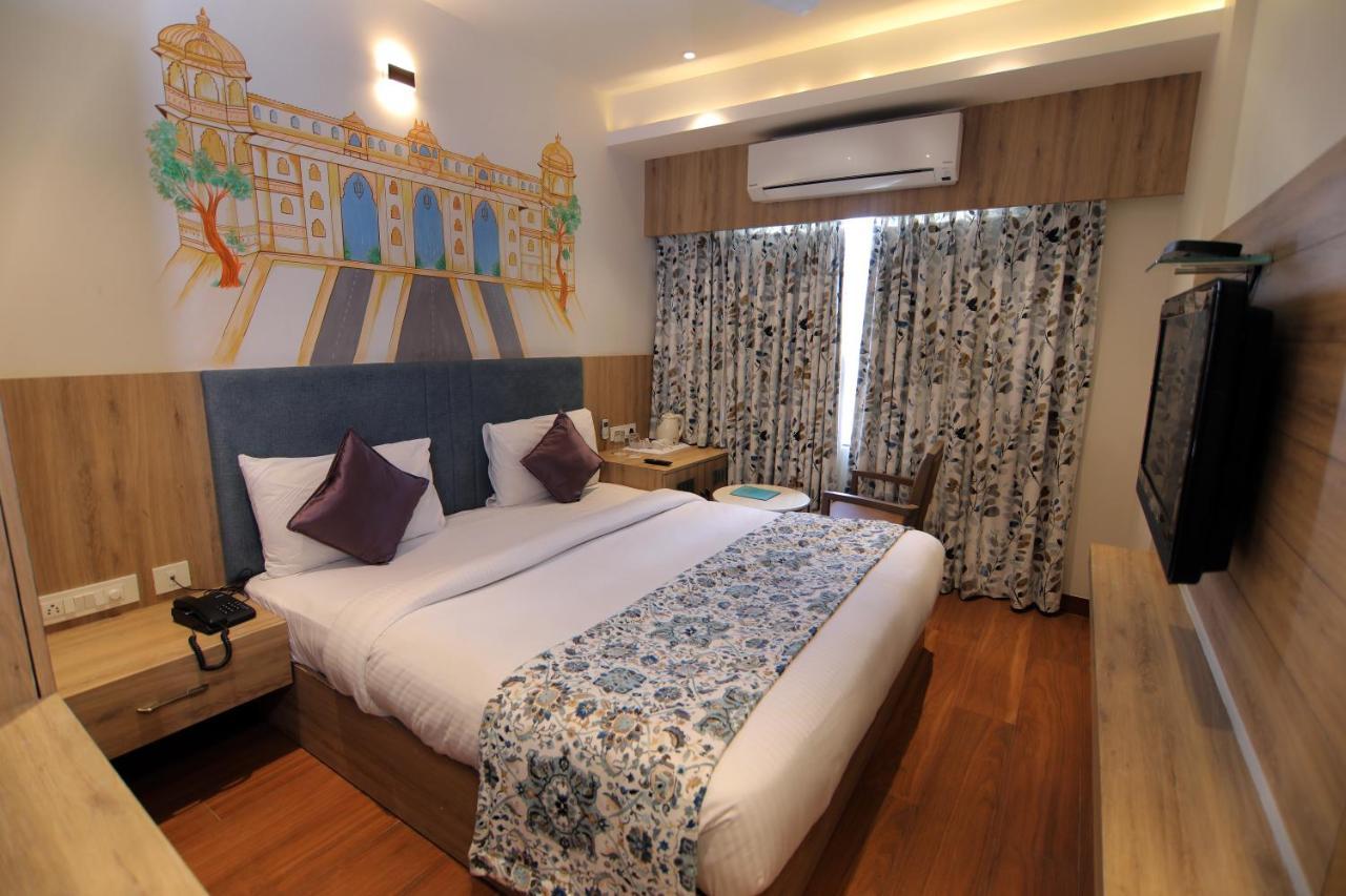 Hotel Mumbai House Express 烏代浦 外观 照片