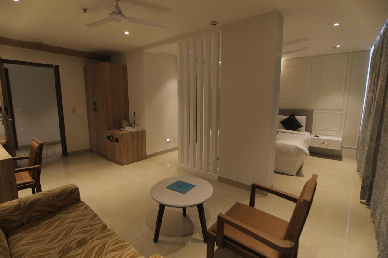 Hotel Mumbai House Express 烏代浦 外观 照片